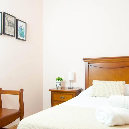 Caceres De Cine Apartment Bagian luar foto