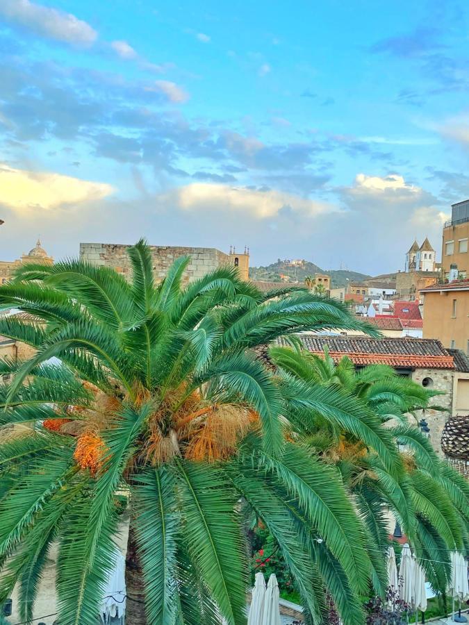 Caceres De Cine Apartment Bagian luar foto